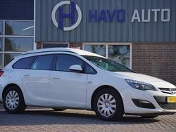 Wit Gebruikt 2013 Opel Astra Business Stationwagen | € 2.450 (Goede deal)