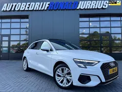 Wit Gebruikt 2021 Audi A3 Sportback e-tron Premium Sedan | € 26.450 (Eerlijke prijs)