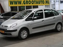 Grijs Gebruikt 2005 Citroën Xsara Picasso MPV | € 1.444 (Eerlijke prijs)