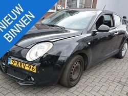 Zwart Gebruikt 2013 Alfa Romeo MiTo Distinctive Hatchback | € 950 (Eerlijke prijs)