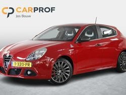 Rood Gebruikt 2015 Alfa Romeo Giulietta Quadrifoglio Verde Hatchback | € 19.890 (Eerlijke prijs)