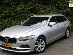 Grijs Gebruikt 2017 Volvo V90 Momentum Stationwagen | € 19.450 (Eerlijke prijs)