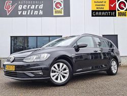 Zwart Gebruikt 2020 VW Golf VIII Comfortline Stationwagen | € 18.440 (Eerlijke prijs)