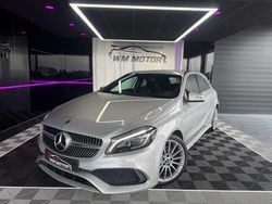 Grijs Gebruikt 2018 Mercedes A180 AMG Sedan | € 19.995 (Super prijs)
