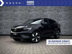 Zwart, metallic lak Gebruikt 2024 Volvo EC40 Plus SUV | € 47.899