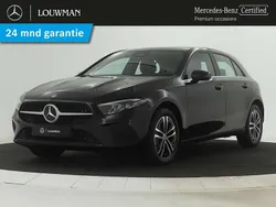 Zwart Gebruikt 2024 Mercedes A250 Edition Hatchback | € 36.495 (Eerlijke prijs)