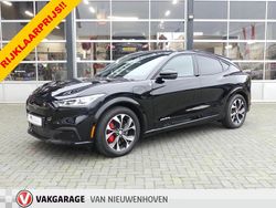 Zwart Gebruikt 2022 Ford Mustang SUV | € 32.950