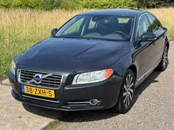 Grijs Gebruikt 2013 Volvo S80 Momentum Sedan | € 9.999