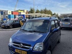 Gebruikt 2003 Opel Agila Color Edition Stationwagen | € 1.200 (Iets duurder)