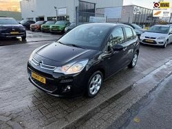Zwart Gebruikt 2015 Citroën C3 Feel Hatchback | € 7.950 (Eerlijke prijs)
