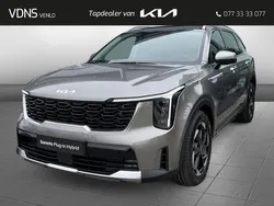 Bruin, metallic lak Nieuw 2025 Kia Sorento SUV | € 59.999 (Super prijs)