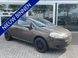 Bruin Gebruikt 2009 Fiat Grande Punto Lusso Hatchback | € 1.750 (Iets duurder)