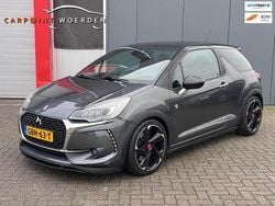 Grijs (metallic) Gebruikt 2016 DS Automobiles DS3 Performance Hatchback | € 10.990