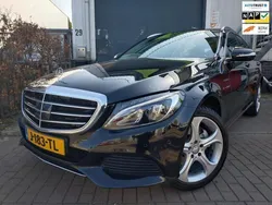 Zwart, metallic lak Gebruikt 2014 Mercedes C200 Edition 1 Stationwagen | € 19.950 (Eerlijke prijs)
