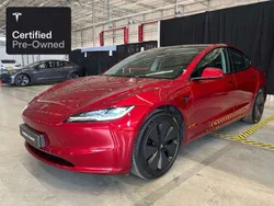 Rood Gebruikt 2024 Tesla Model 3 Long Range Sedan | € 42.200 (Duur)