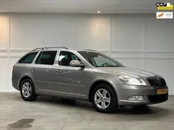 Beige, metallic lak Gebruikt 2010 Skoda Octavia Business Line Stationwagen | € 3.250 (Eerlijke prijs)