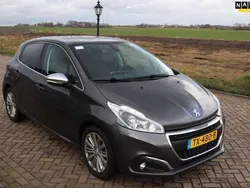 Grijs, metallic lak Gebruikt 2018 Peugeot 208 Allure Hatchback | € 6.900 (Goede deal)