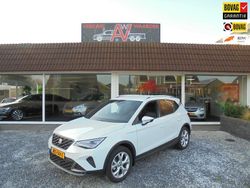 Wit Gebruikt 2024 Seat Arona Business SUV | € 24.450 (Eerlijke prijs)