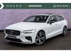 Wit Gebruikt 2021 Volvo V60 R-Design Stationwagen | € 33.899 (Duur)