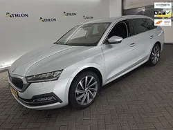Grijs Gebruikt 2020 Skoda Octavia Business Line Stationwagen | € 20.650 (Eerlijke prijs)