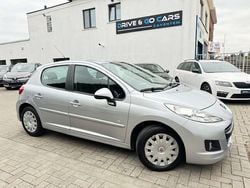 Zilver Gebruikt 2011 Peugeot 207 Sedan | € 5.450 (Duur)