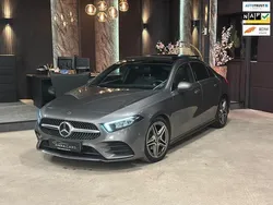 Grijs Gebruikt 2020 Mercedes A200 AMG Sedan | € 27.500 (Eerlijke prijs)
