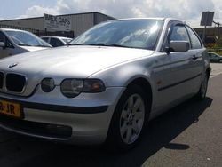 Grijs Gebruikt 2002 BMW 318 Compact Comfort Edition Hatchback | € 1.650 (Goede deal)