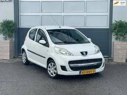 Wit Gebruikt 2011 Peugeot 107 Hatchback | € 3.950 (Eerlijke prijs)