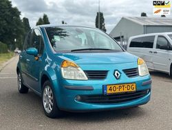 Blauw Gebruikt 2004 Renault Modus Dynamique MPV | € 1.600 (Eerlijke prijs)