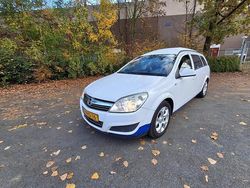 Wit Gebruikt 2010 Opel Astra Enjoy Van | € 1.999