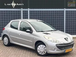 Grijs Gebruikt 2011 Peugeot 206+ Hatchback | € 3.950 (Eerlijke prijs)