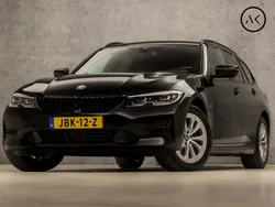Zwart Gebruikt 2022 BMW 320e Sport Line Stationwagen | € 28.445 (Eerlijke prijs)