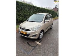Geel Gebruikt 2011 Hyundai i10 Hatchback | € 2.499 (Eerlijke prijs)