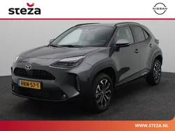 Grijs Nieuw 2025 Toyota Yaris Cross Active SUV | € 30.945