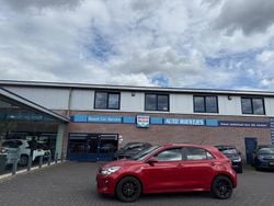 Rood Gebruikt 2017 Kia Rio Hatchback | € 6.950 (Goede deal)