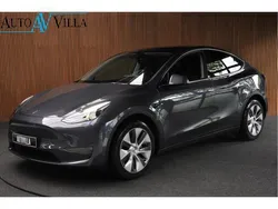 Grijs, metallic lak Gebruikt 2022 Tesla Model Y Long Range SUV | € 40.950 (Eerlijke prijs)