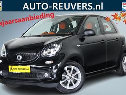 Zwart, metallic lak Gebruikt 2017 Smart ForFour Hatchback | € 8.900 (Eerlijke prijs)