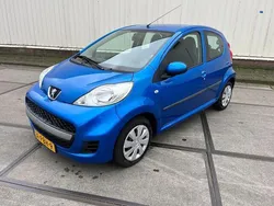 Blauw Gebruikt 2011 Peugeot 107 Hatchback | € 2.199 (Goede deal)
