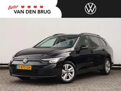 Zwart Gebruikt 2023 VW Golf VIII Business Stationwagen | € 21.900 (Goede deal)