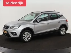 Grijs Gebruikt 2021 Seat Arona Style SUV | € 14.900 (Eerlijke prijs)