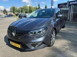Grijs Gebruikt 2017 Renault Mégane GrandTour Bose Edition Stationwagen | € 10.650 (Eerlijke prijs)