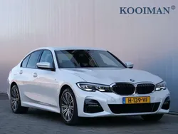 Wit, metallic lak Gebruikt 2020 BMW 330 Executive Sedan | € 31.950 (Super prijs)
