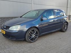 Blauw Gebruikt 2004 VW Golf IV Sportline Hatchback | € 1.950 (Eerlijke prijs)