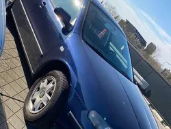 Blauw Gebruikt 2001 Seat Leon Sport Hatchback | € 800 (Goede deal)