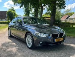 Grijs Gebruikt 2012 BMW 328 Executive Sedan | € 13.950 (Eerlijke prijs)