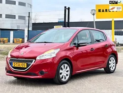 Rood Gebruikt 2014 Peugeot 208 Access Hatchback | € 2.950 (Goede deal)
