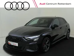 Zwart Gebruikt 2022 Audi A3 Sportback Competition Hatchback | € 33.450 (Eerlijke prijs)