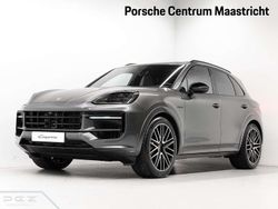 Grijs Nieuw 2025 Porsche Cayenne S E-Hybrid Black Edition SUV | € 170.300 (Eerlijke prijs)