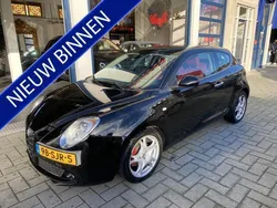 Zwart Gebruikt 2011 Alfa Romeo MiTo Hatchback | € 2.799 (Eerlijke prijs)