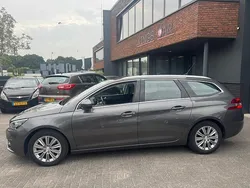 Grijs Gebruikt 2018 Peugeot 308 Allure Stationwagen | € 6.795 (Goede deal)